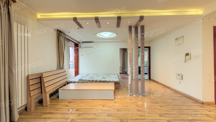 中海城香克林二手房实景图