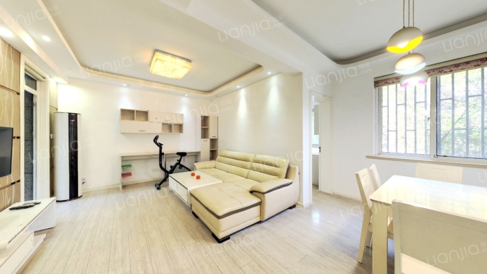 金领国际(公寓)二手房实景图