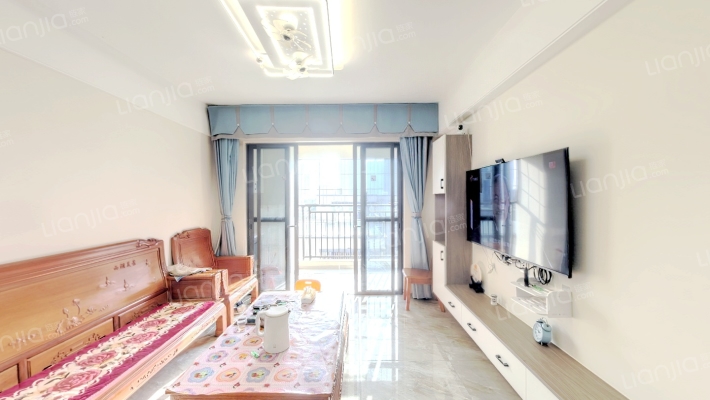 保利雅居乐中央公馆二手房实景图