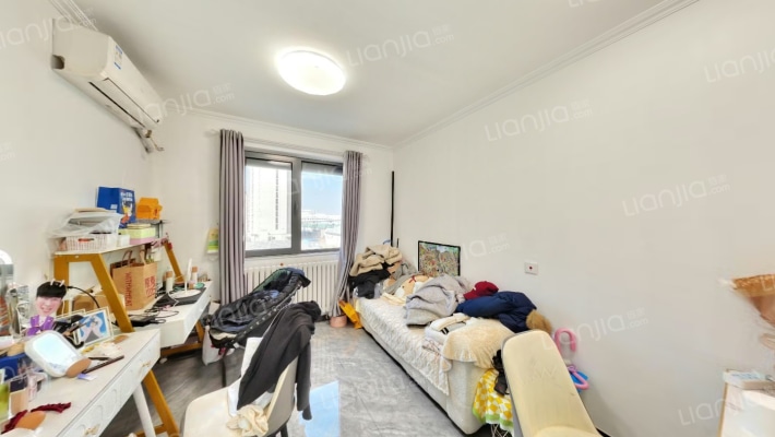 晏河湾家园六区二手房实景图