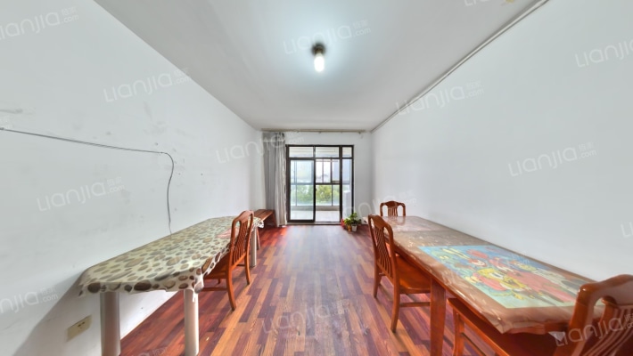 佳盛花园二手房实景图