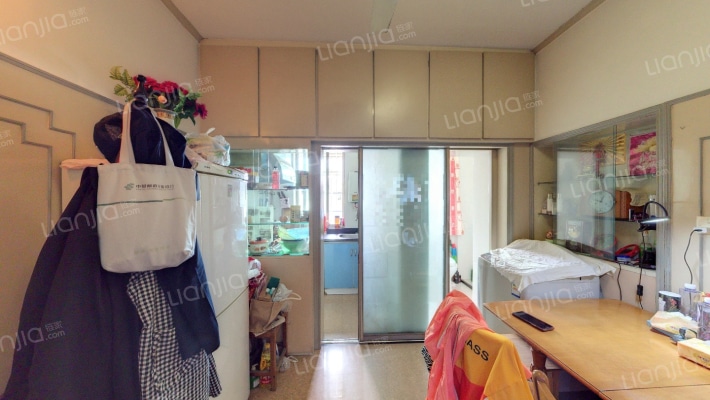 俞范新村二手房实景图