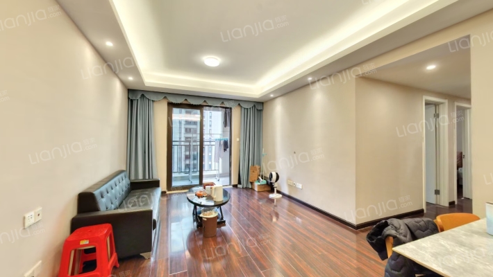 绿地国际理想城四期二手房实景图