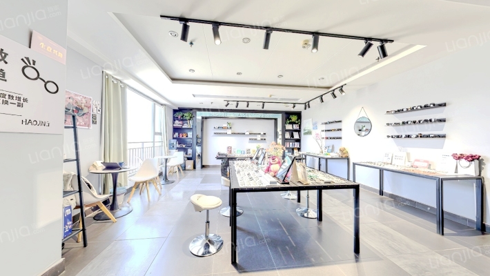 省汇中心二手房实景图