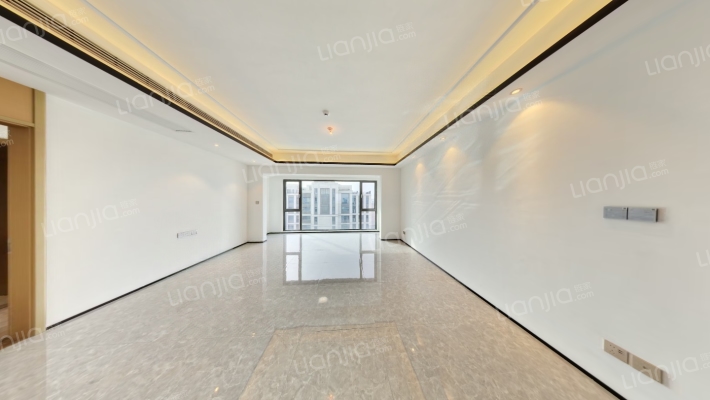 碧桂园云顶三期二手房实景图