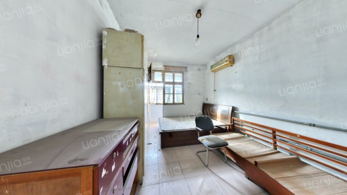 海滩街127号二手房实景图