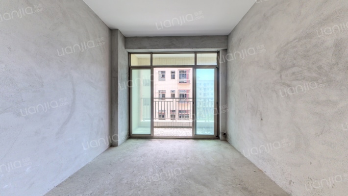 银成街二手房实景图