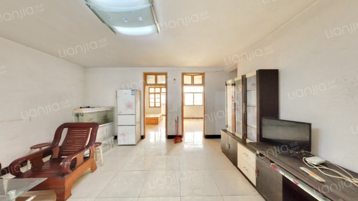 下淀农贸市场二手房实景图