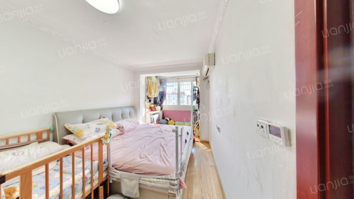 和燕路465号二手房实景图