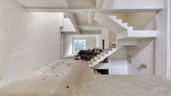 南郡七英里二手房实景图