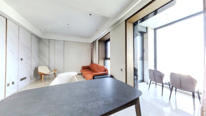 浦发壹滨江(崮山北路99弄)二手房实景图