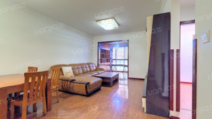 正成拉斐二手房实景图