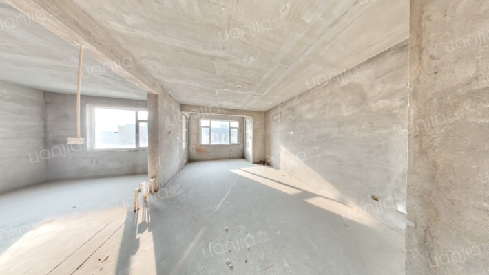 融创迩海二手房实景图