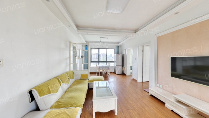 水晶湾城市雅苑二手房实景图