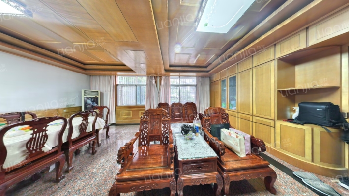 里厍二村南区二手房实景图