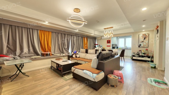 锦浦江岸公寓二手房实景图