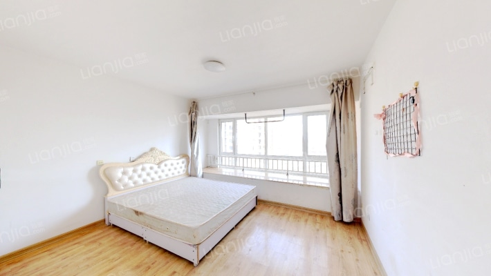 四季花语三期二手房实景图