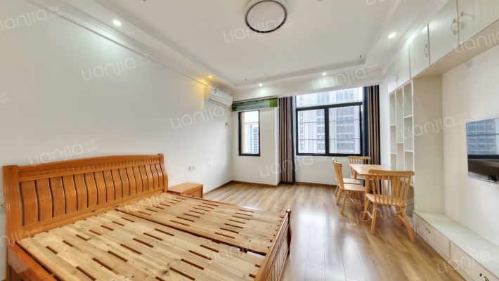 顾家欧亚达商业广场二手房实景图