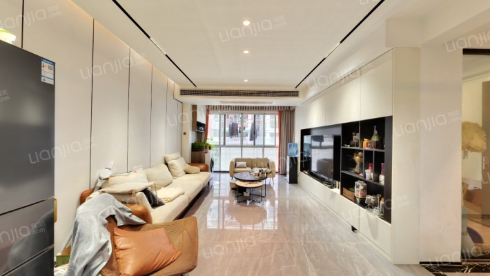 朗陶居二手房实景图