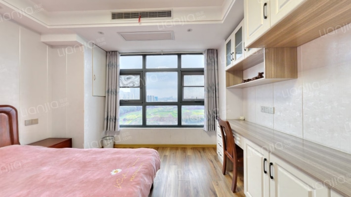 沪润星城二手房实景图