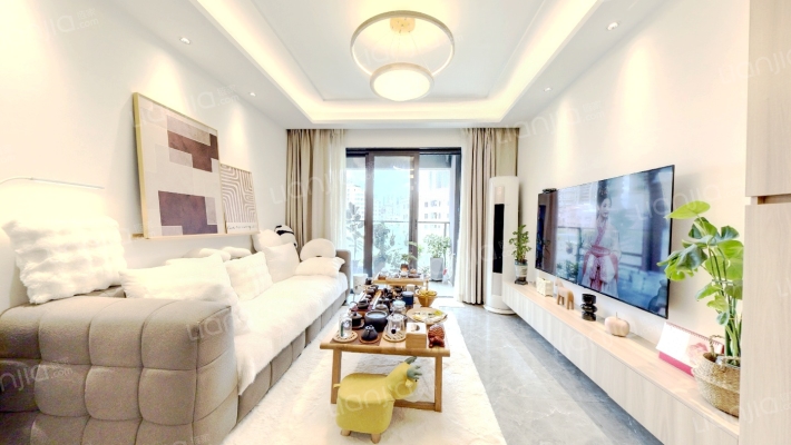 华侨城天鹅堡（金沙洲）二手房实景图