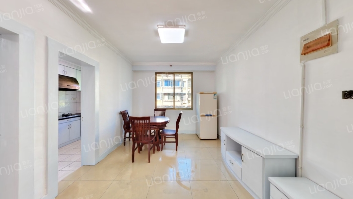 恒利小区西三区二手房实景图