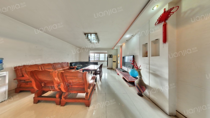 皇家花苑二手房实景图