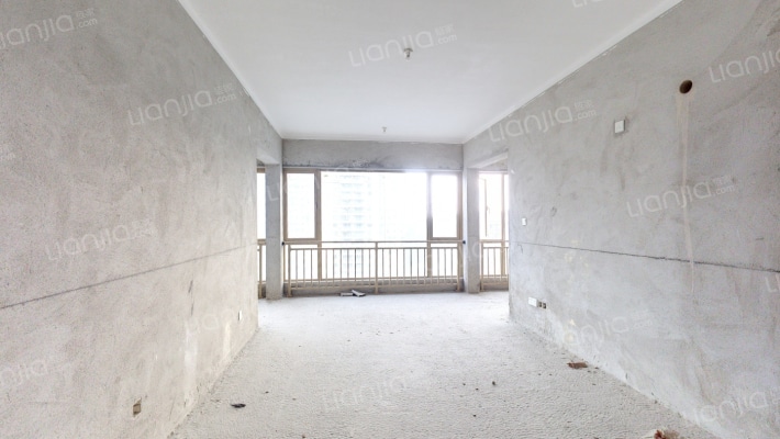 德基广场天悦二手房实景图