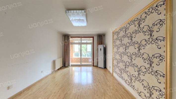 上流家园C区二手房实景图