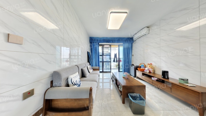 颐安·都会中央3期二手房实景图