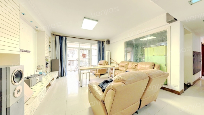 新新花园二手房实景图