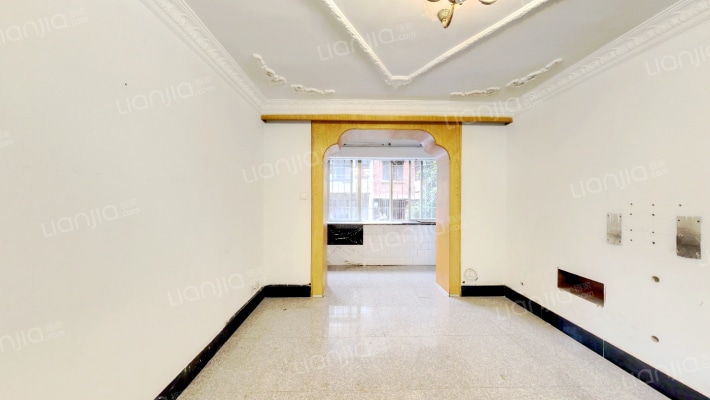 席子营粮机厂二手房实景图