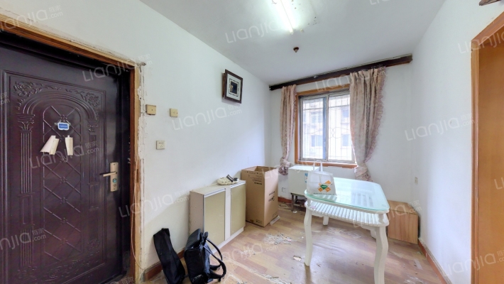 朝阳小区二手房实景图