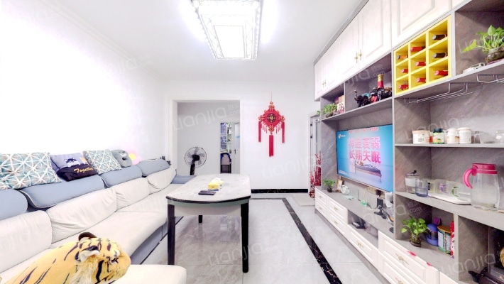 新园中区二手房实景图