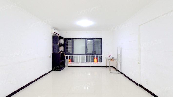 东贸国际公寓二手房实景图