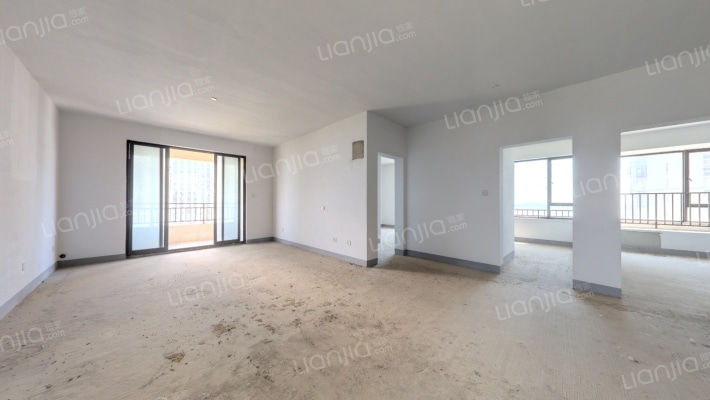 绿地国际博览城二期博翠二手房实景图