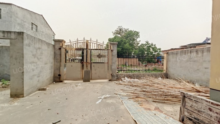 三里庄自建房二手房实景图