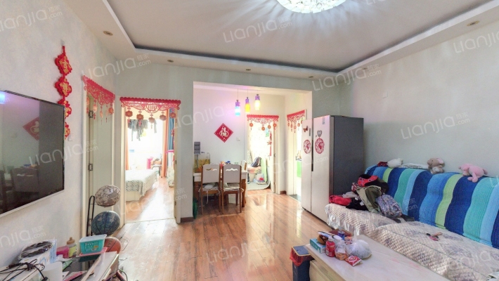 龙腾名邸二手房实景图