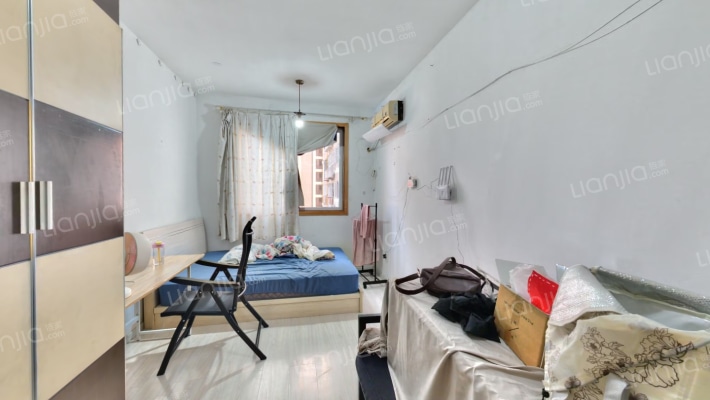 福华新起点二手房实景图