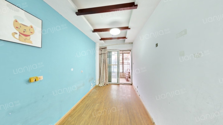 自由城二手房实景图