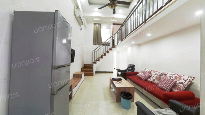 齐富路法院宿舍二手房实景图