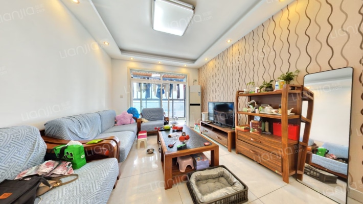 锦城名都二手房实景图