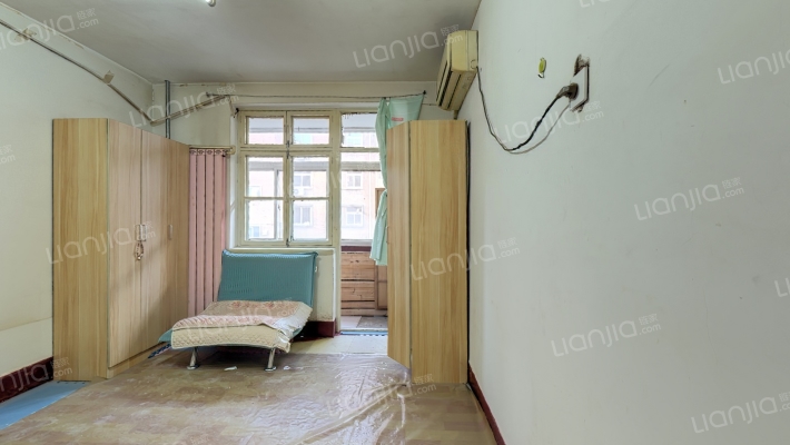 三处家属院二手房实景图