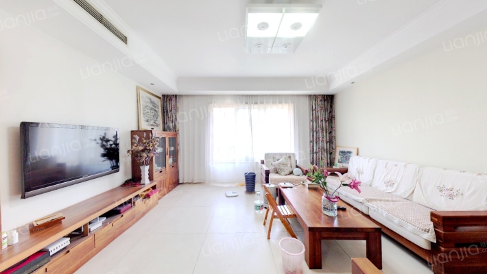 荷兰庄园二手房实景图