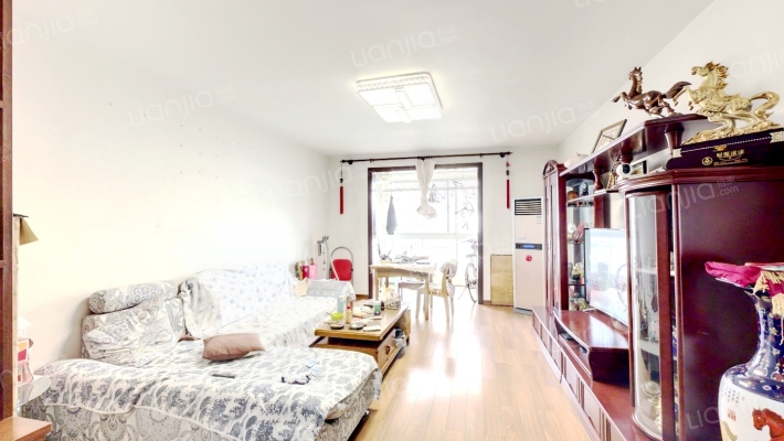 水景花都二手房实景图