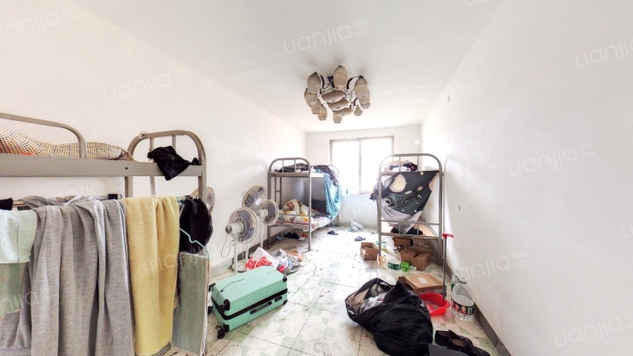 五世同堂街1号二手房实景图