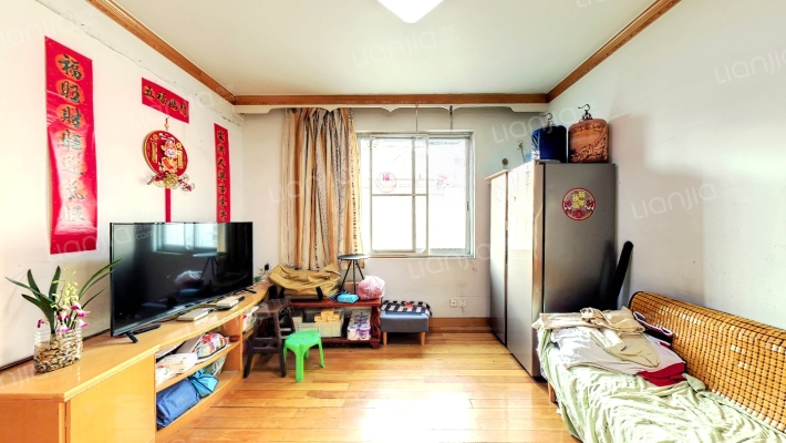 发改委宿舍二手房实景图