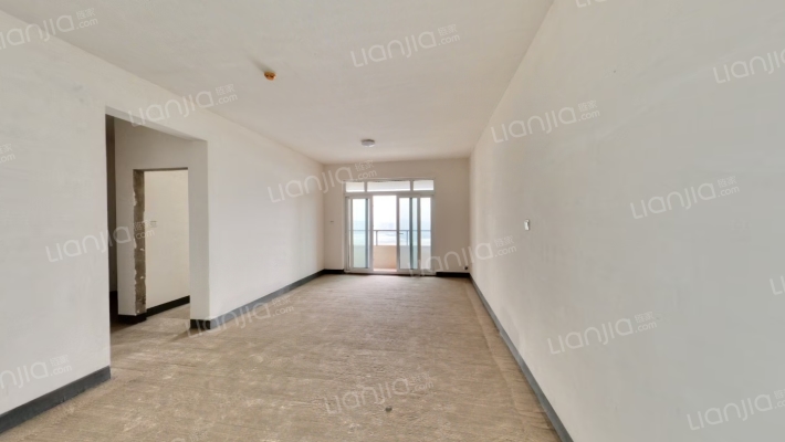 华侨城天际湾A区二手房实景图