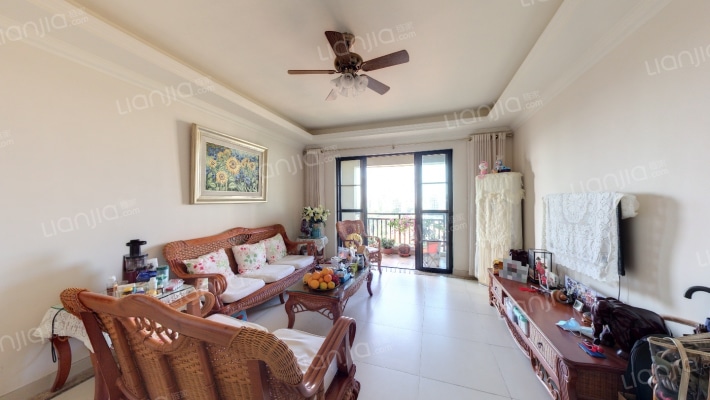 田德海泉湾二手房实景图