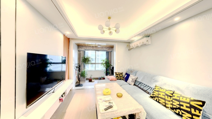 万科招商理想城屿光二手房实景图